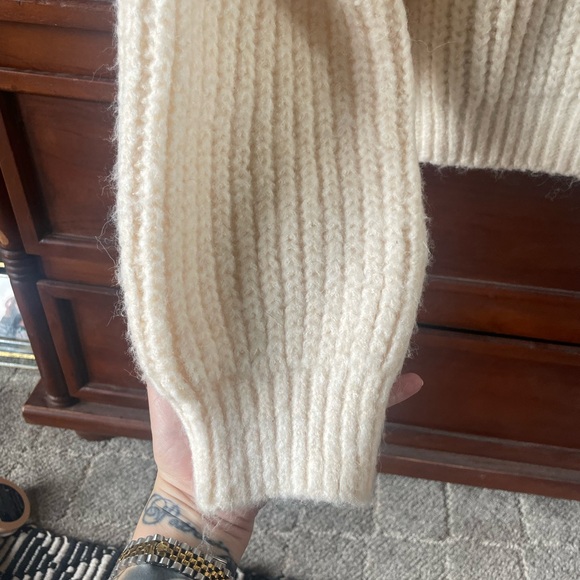 Gianna Bini Sweater - Picture 5 of 6